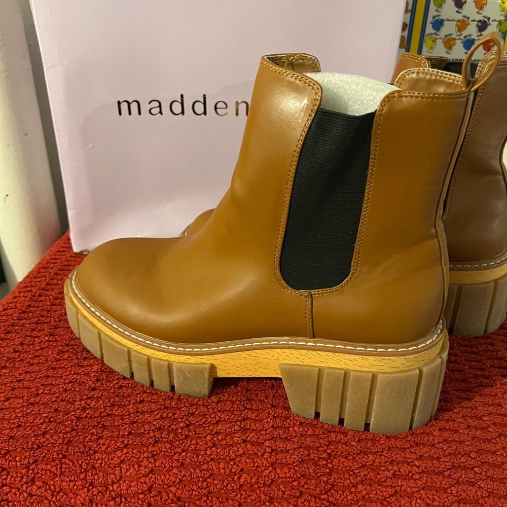 Madden Brown Chelsea Boots